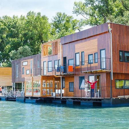 Arkabarka 2- Floating Dream Rooms And Apartments Belgrade Exterior photo