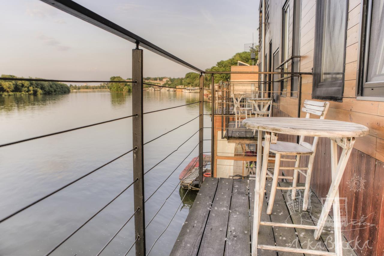 Arkabarka 2- Floating Dream Rooms And Apartments Belgrade Exterior photo