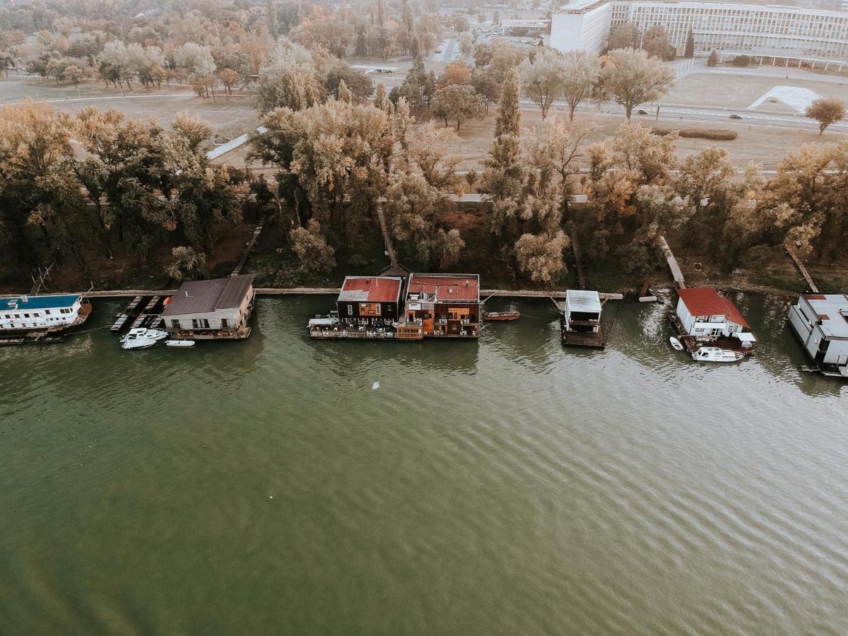 Arkabarka 2- Floating Dream Rooms And Apartments Belgrade Exterior photo